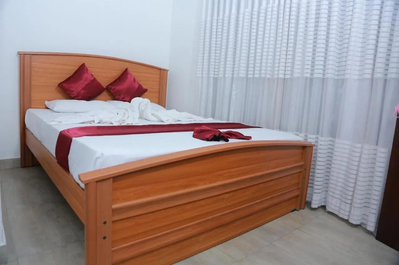Estro Guest House نيجومبو سريلانكا